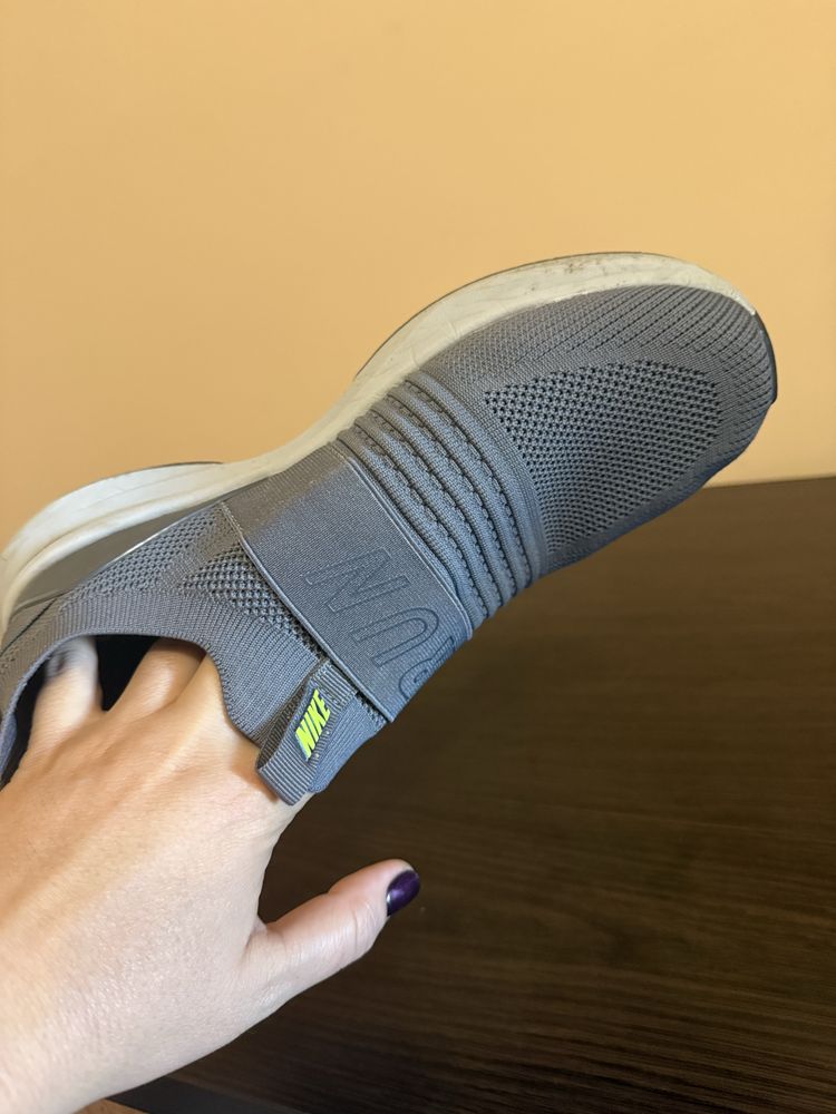 Мокасіни NIKE оригінальні 42 розмір