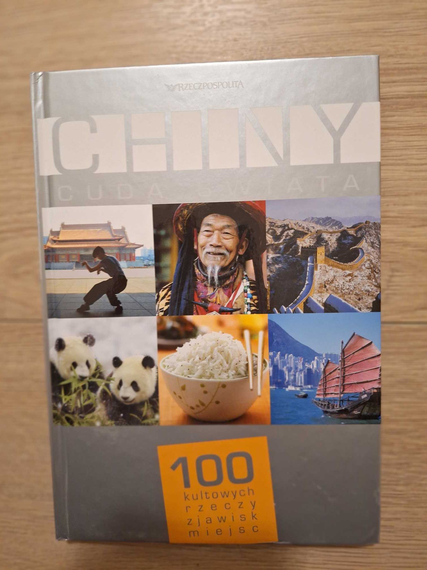 Sprzedam książkę "Chiny" z serii Cuda Świata