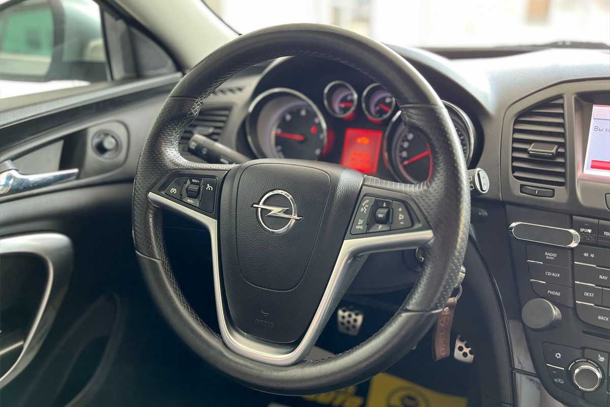 Opel Insignia 2010