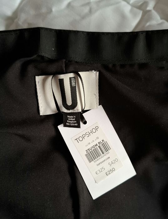 Пряма шкіряна спідниця міді (TOPSHOP)