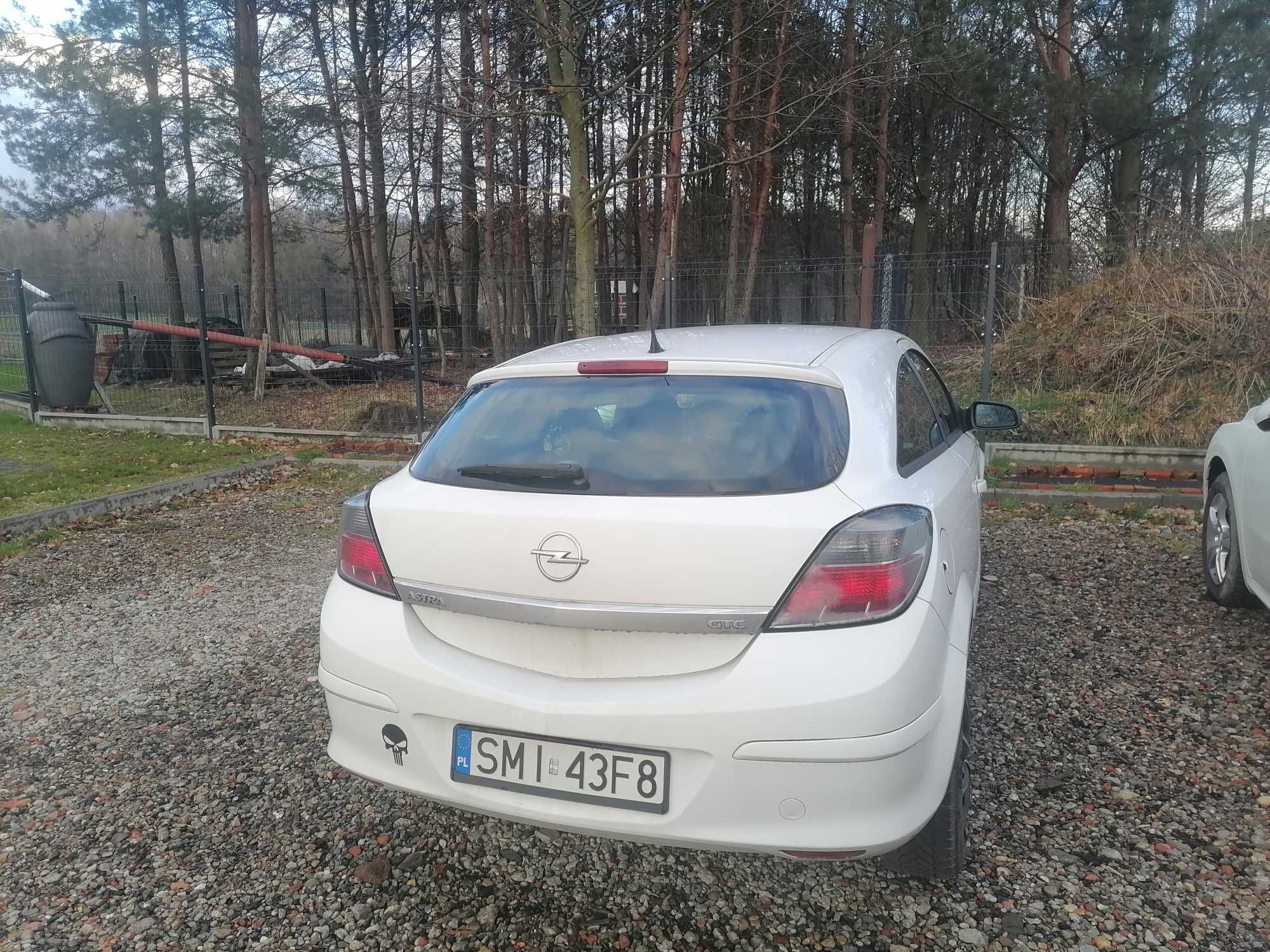 Opel Astra H 2005 Benzyna 1.6