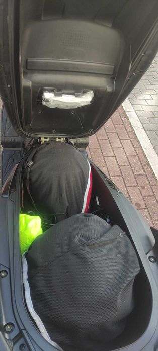 Honda Forza 125 - 4.084 KM ! Carta Carro