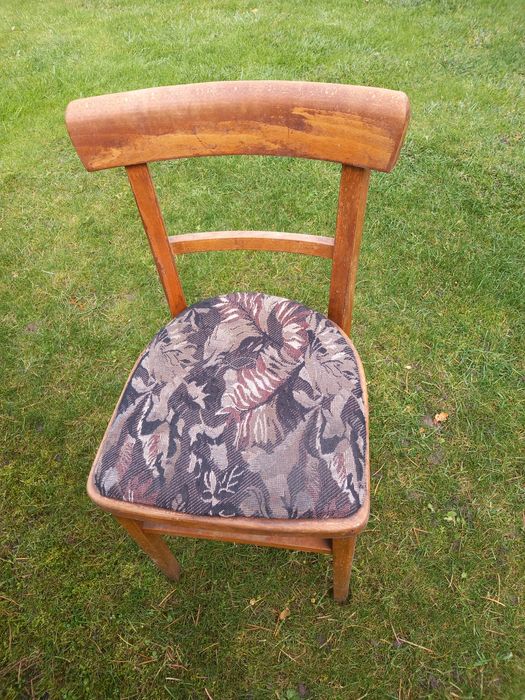 Krzesła z PRL-U z lat 60-tych