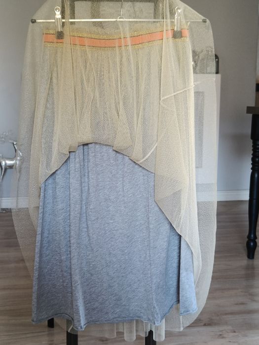 Spódnica złota tiulowa