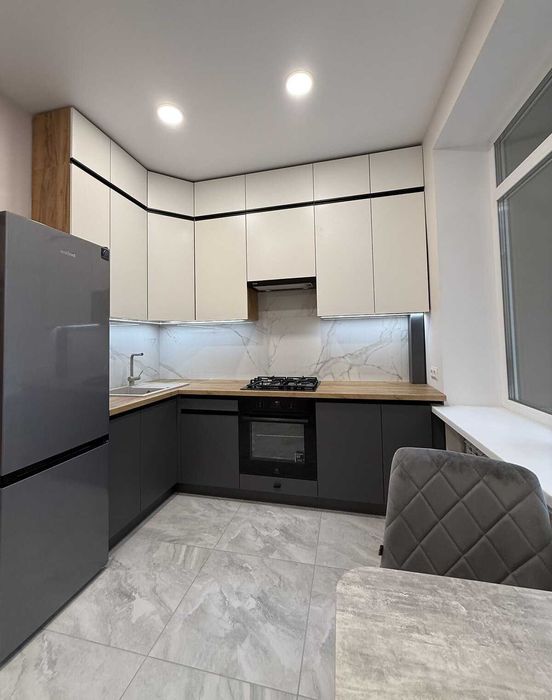 Сдам 1к квартиру на просп. Хмельницького Богдана 113