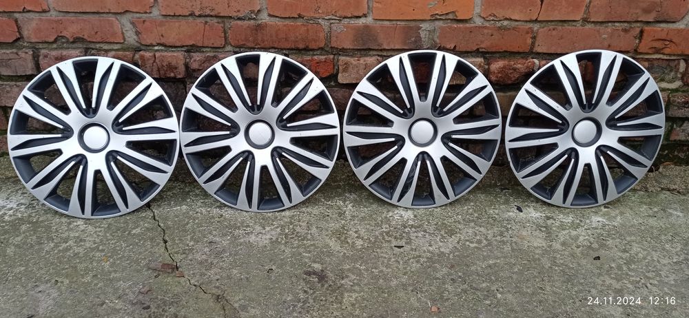 Ковпаки r 15. В гарному стані