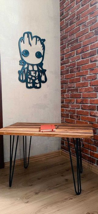 Журнальний (кавовий) столик із масиву горіха.