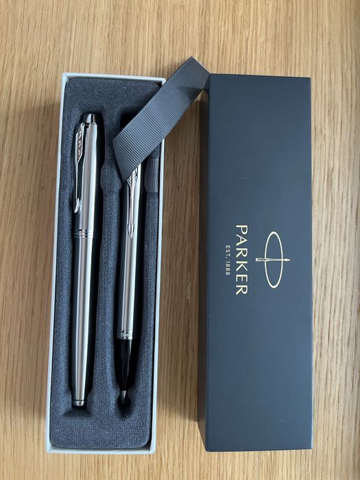Zestaw parker - pioro i dlugopis