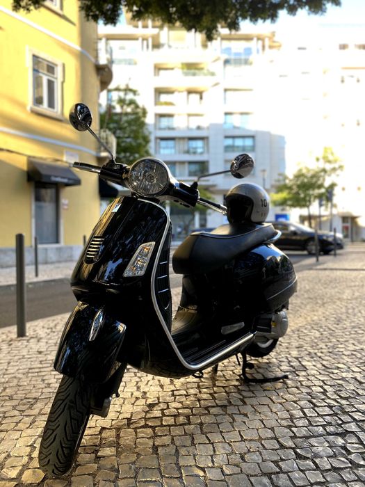 Vespa GTS 125 impecável