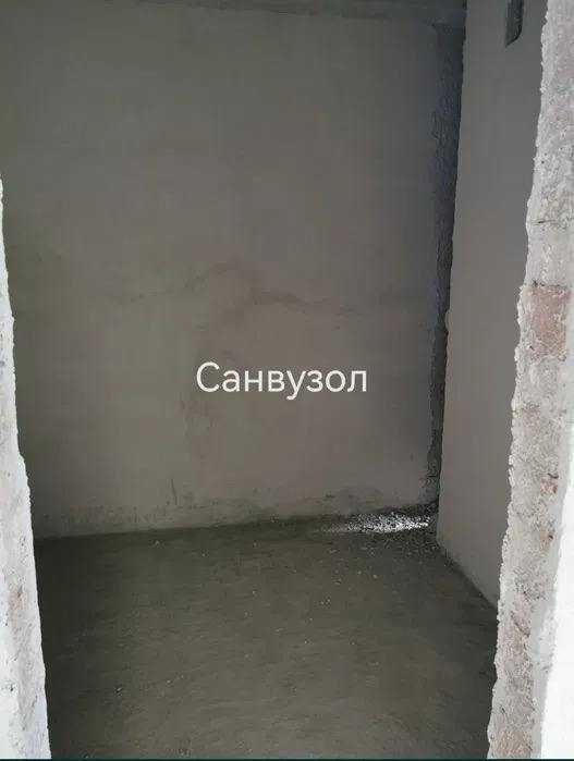 Продається 3 к.квартира - під ремонт! Паркова Алея