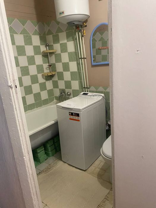 Сдам 1 к.кв на Космосе