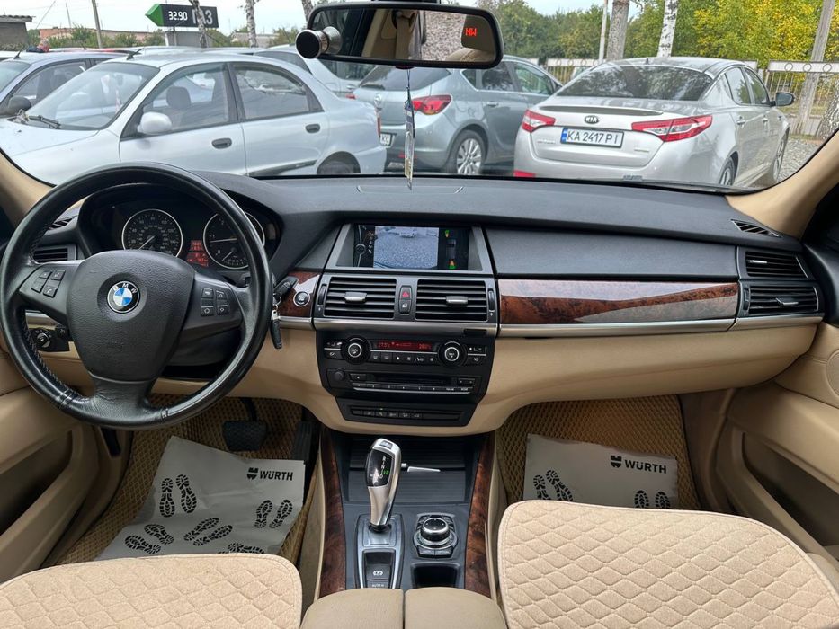 В продажі BMW X5