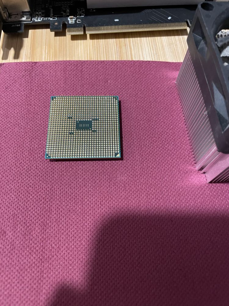 AMD A6600 R7 250x 2gb ddr5 + caixa + fonte + motherboard