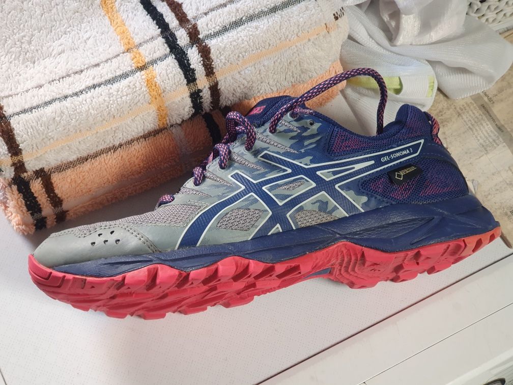 Buty Asics T777N r. 39 do biegania GEL-Sonoma 3 damskie