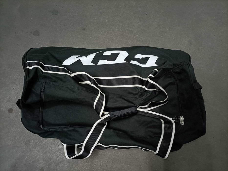 MALA/Sacola de Viagem nunca usada 100 cm x 70 cm x 35 cm