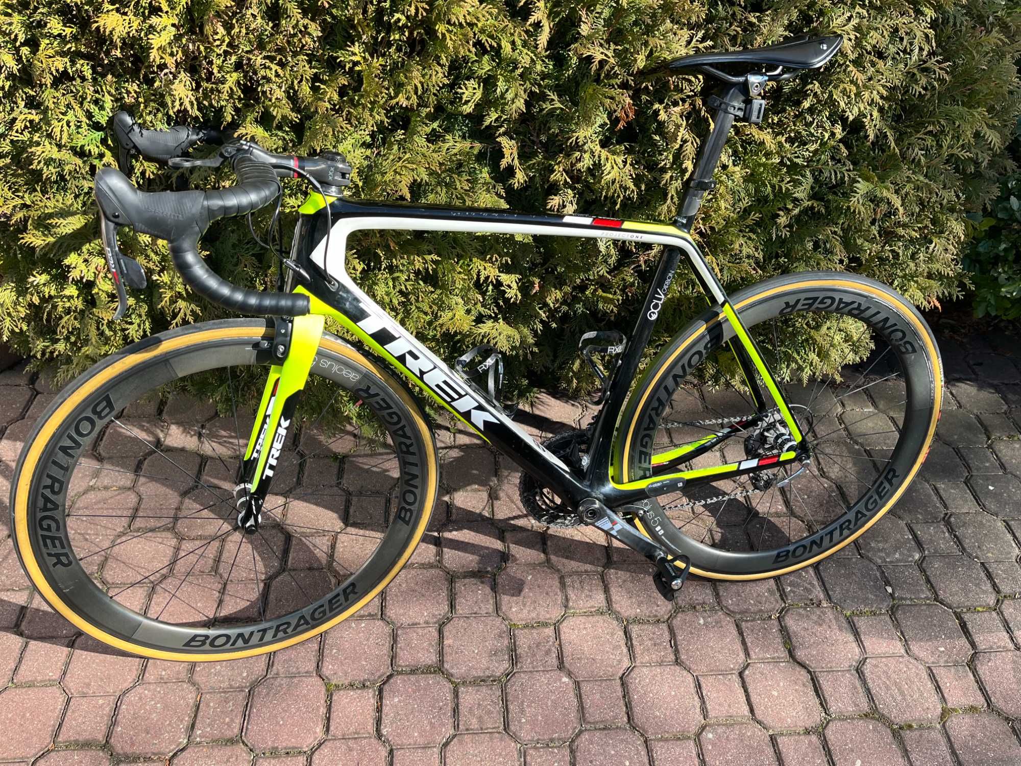 Trek Madone Six Series OCLV 600,  koła Bontrager Aeolus 50mm