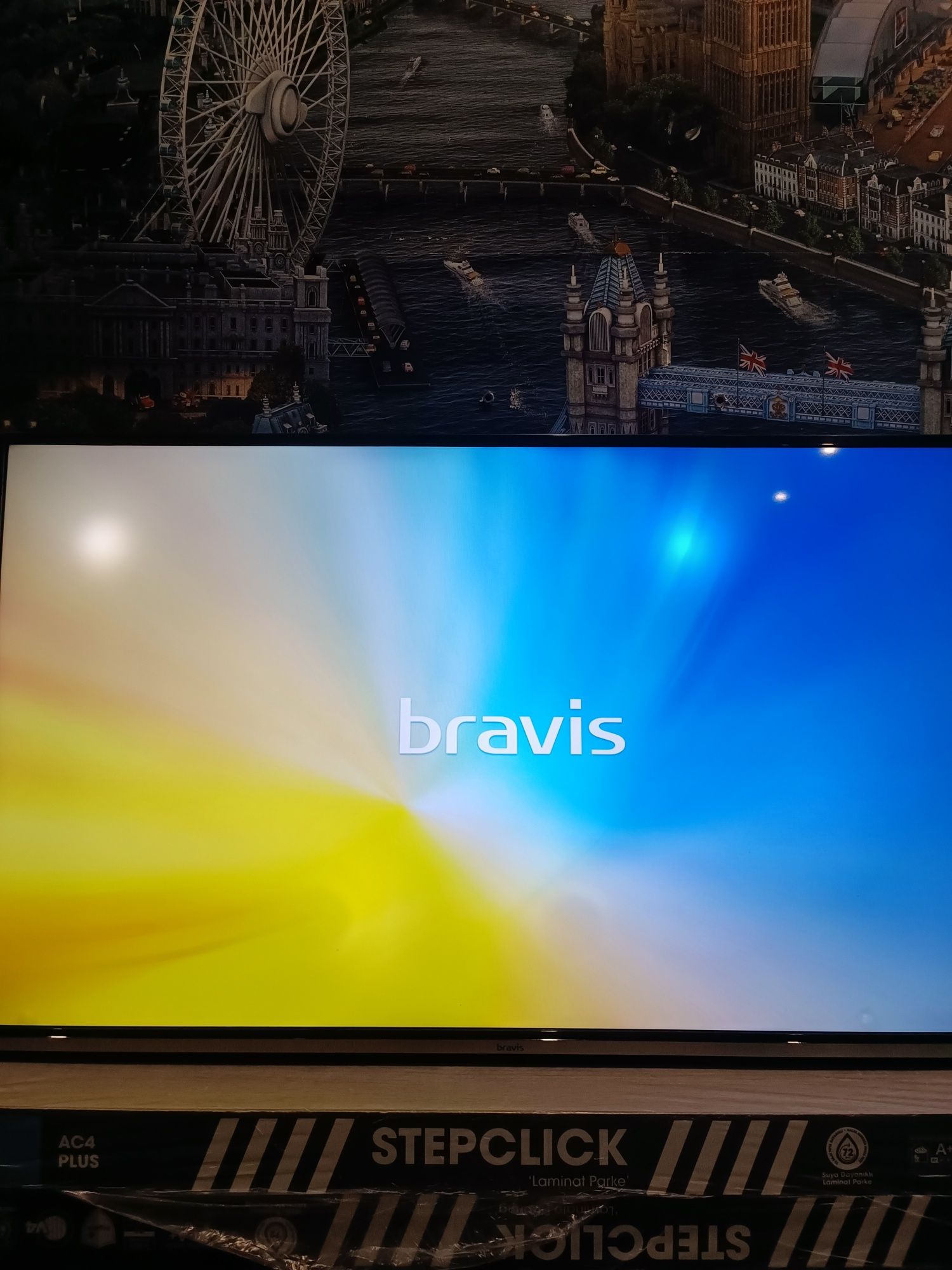 Телевизор Bravis UHD-45F6000