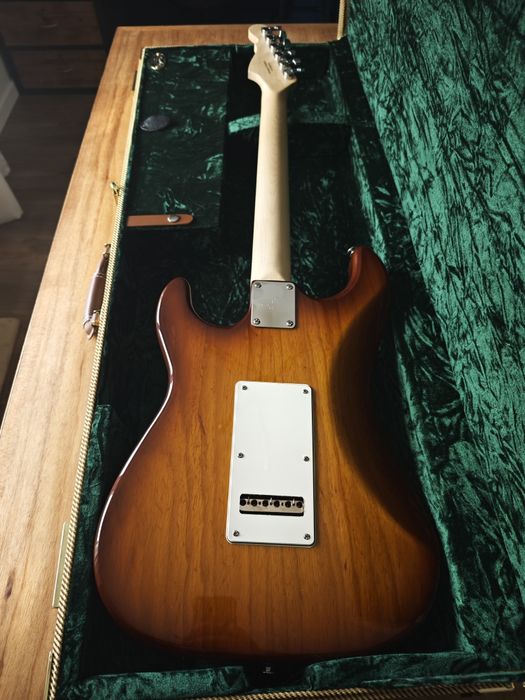 Guitarra G&L Fullerton Deluxe Legacy