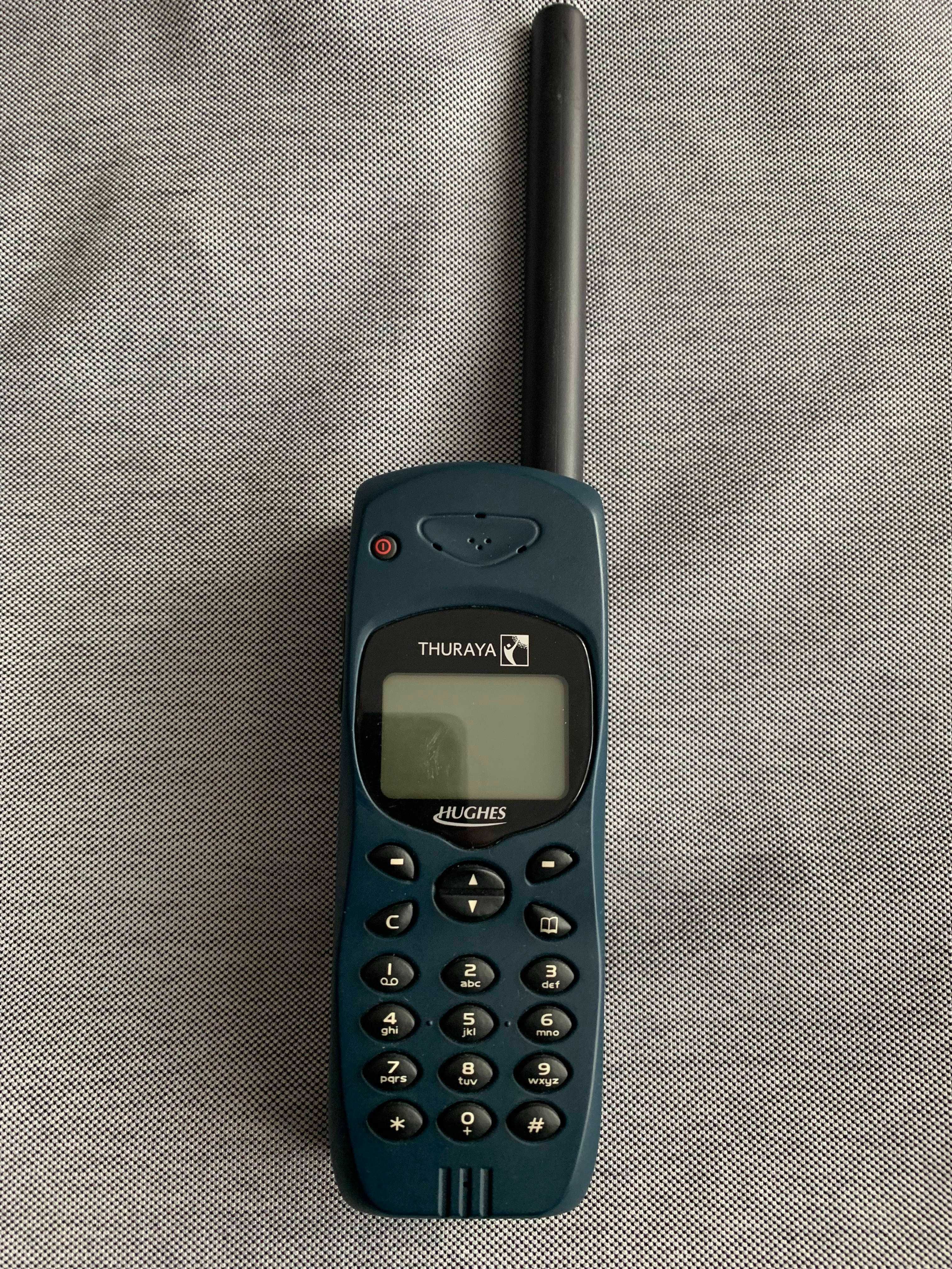 Спутниковый телефон Thuraya 7100 +дата кабель COM порт