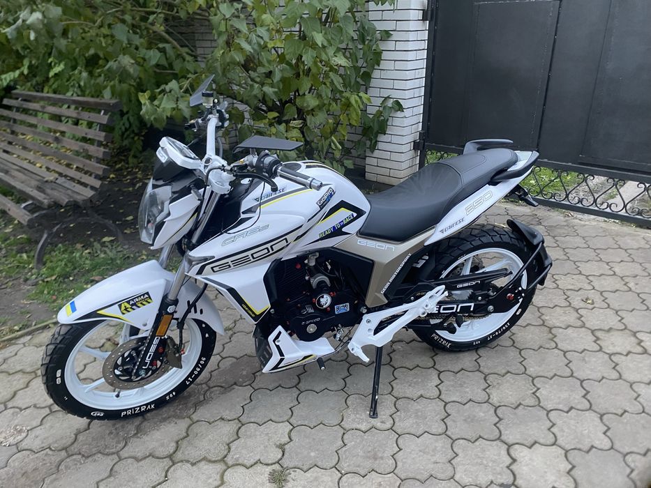 Продам Geon CR6S