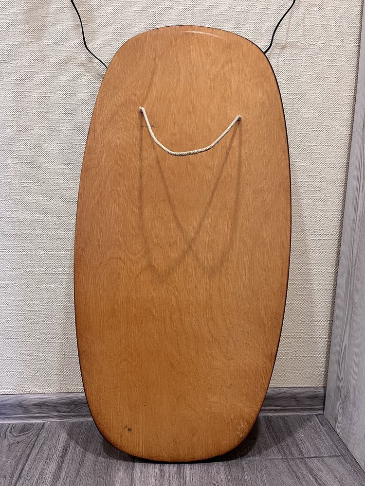 Зеркало (овальное) 75*37см