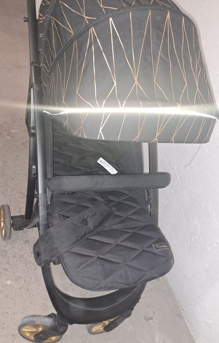 Wózek spacerowy dla dziecka do 22 kg
