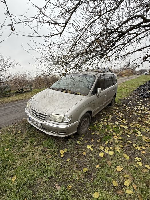 Продам Hyundai траджет