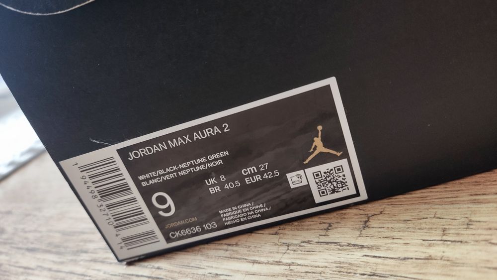 Buty Jordan MAX Aura 2 White Wolf Grey