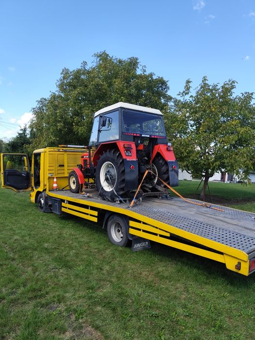 Pomoc Drogowa Laweta Transport 7ton Krasocin Radoszyce Strawczyn  Mnin