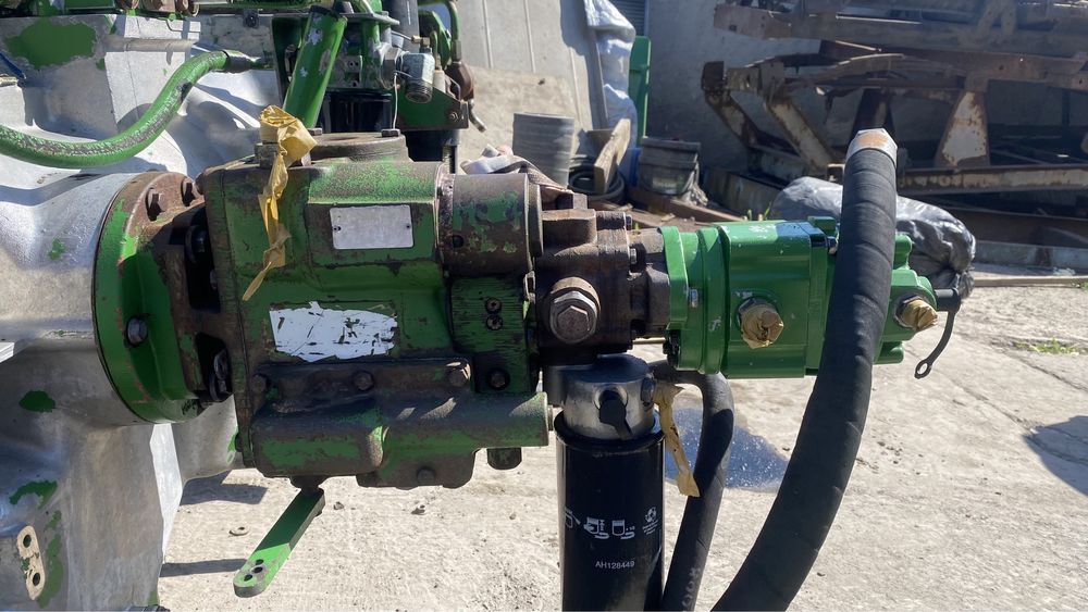 Двигун John Deere 6076
