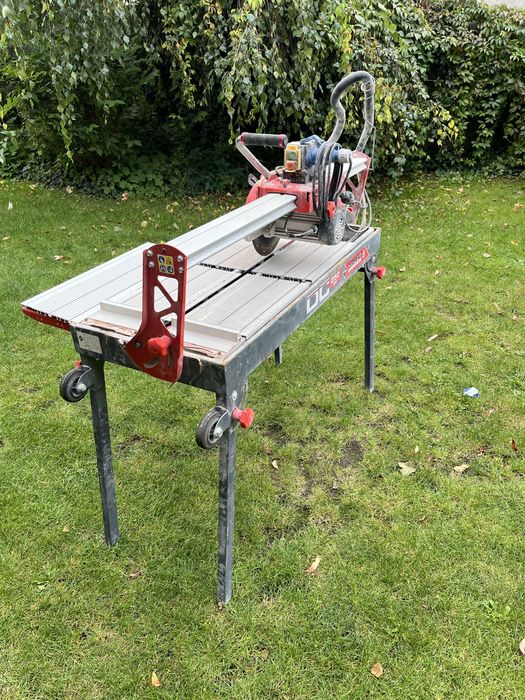 Przecinarka do płytek wodna Rubi