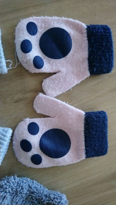 Rękawiczki małe jeden palec i czapka