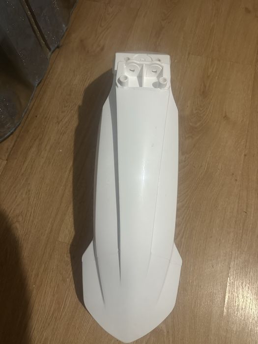 Передній щиток підходить як і для кові так і для геона