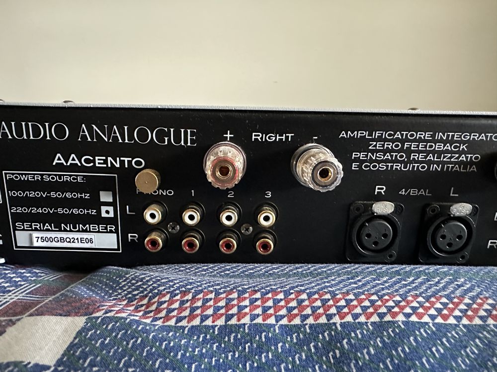 Audio Analogue Aacento (Amplificador Integrado)