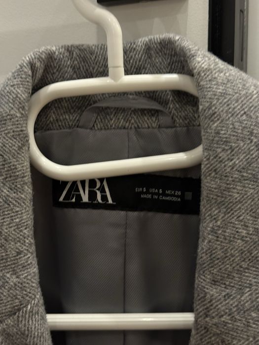 Жакет zara новий теплий