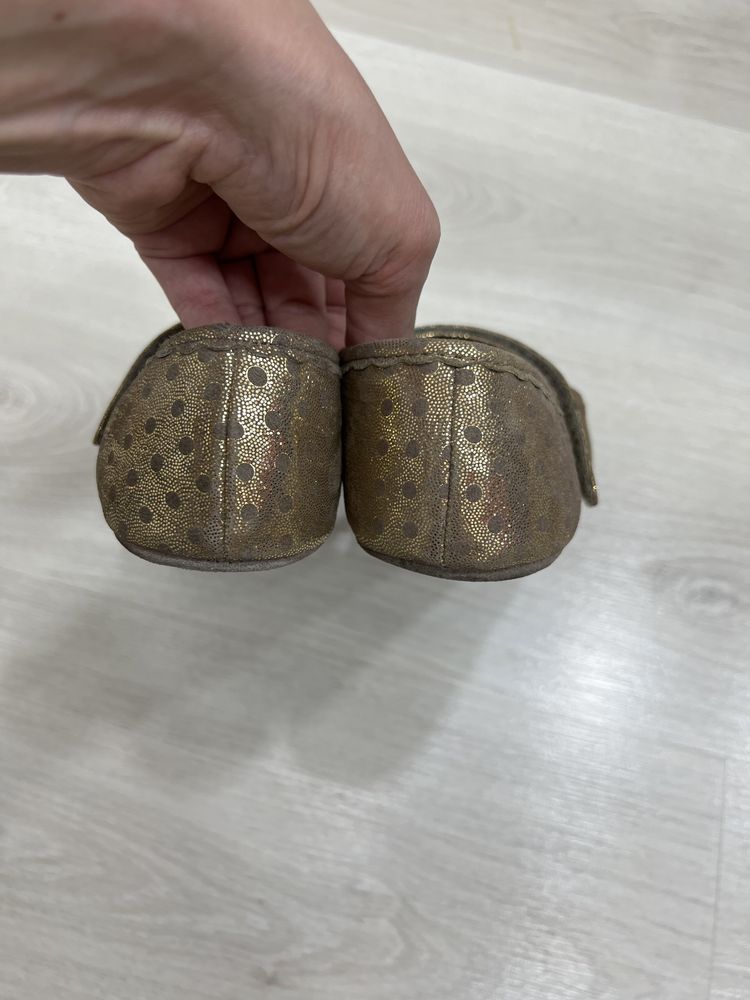 Туфли чешки на девочку POM D’API