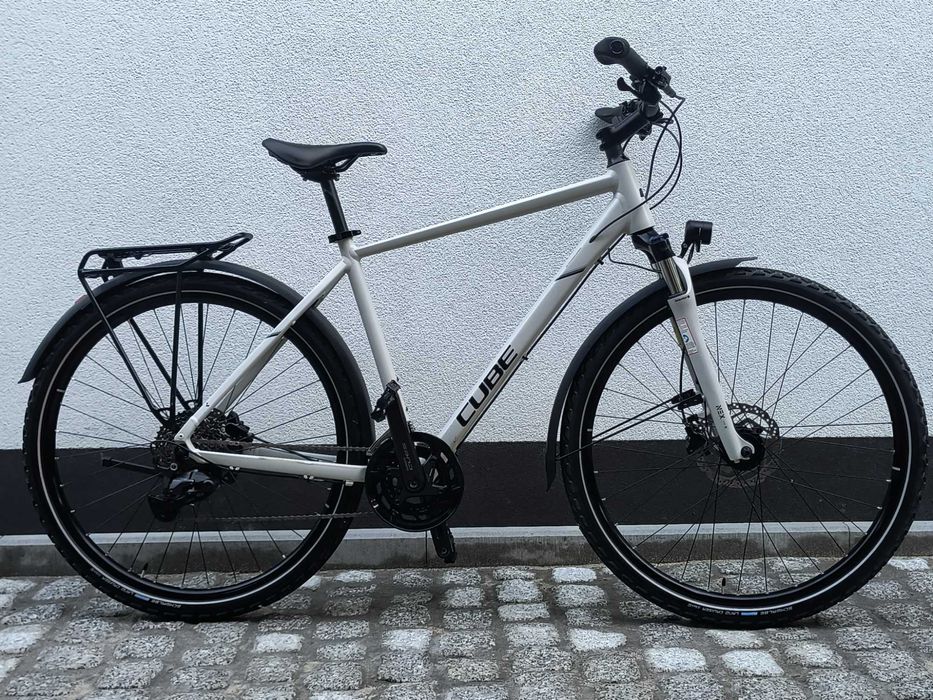 Rower miejsko trekkingowy CUBE 2x10 na SHIMANO CUES jak Nowy