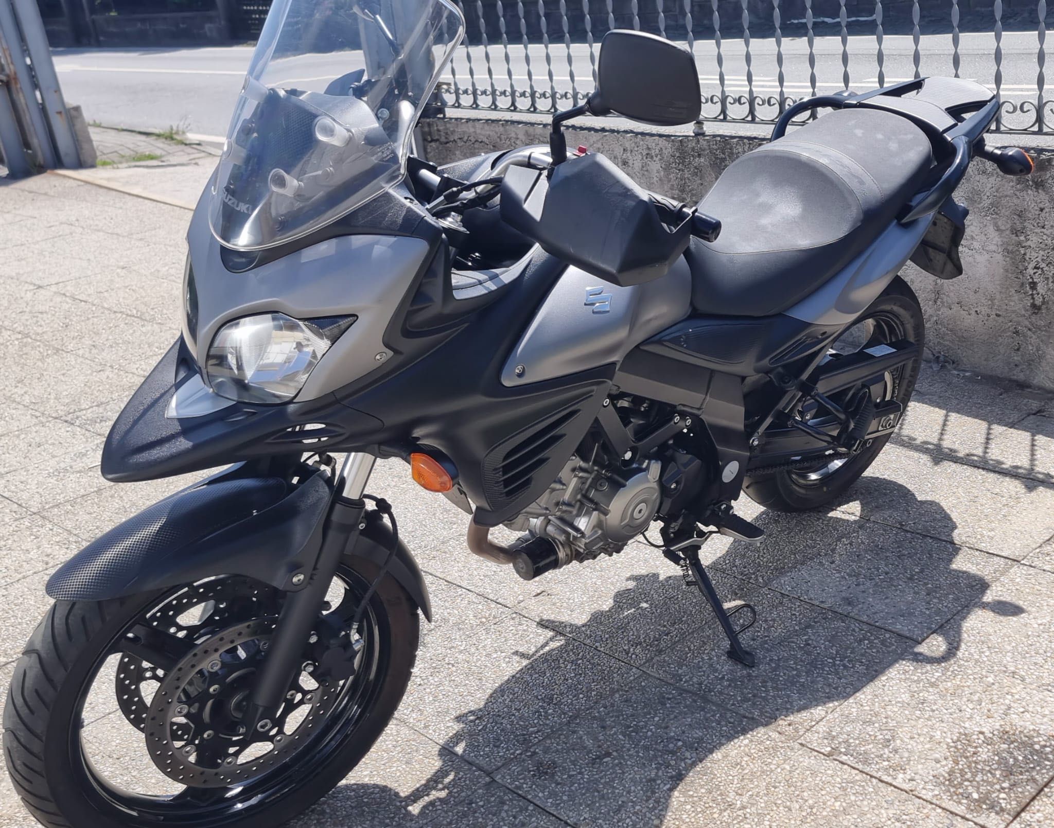 DL650 Vstrom Suzuki