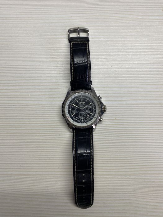 Чоловічий годинник Bentley