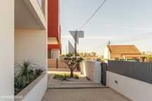 Montijo - Moradia T5 c/ piscina e Garagem