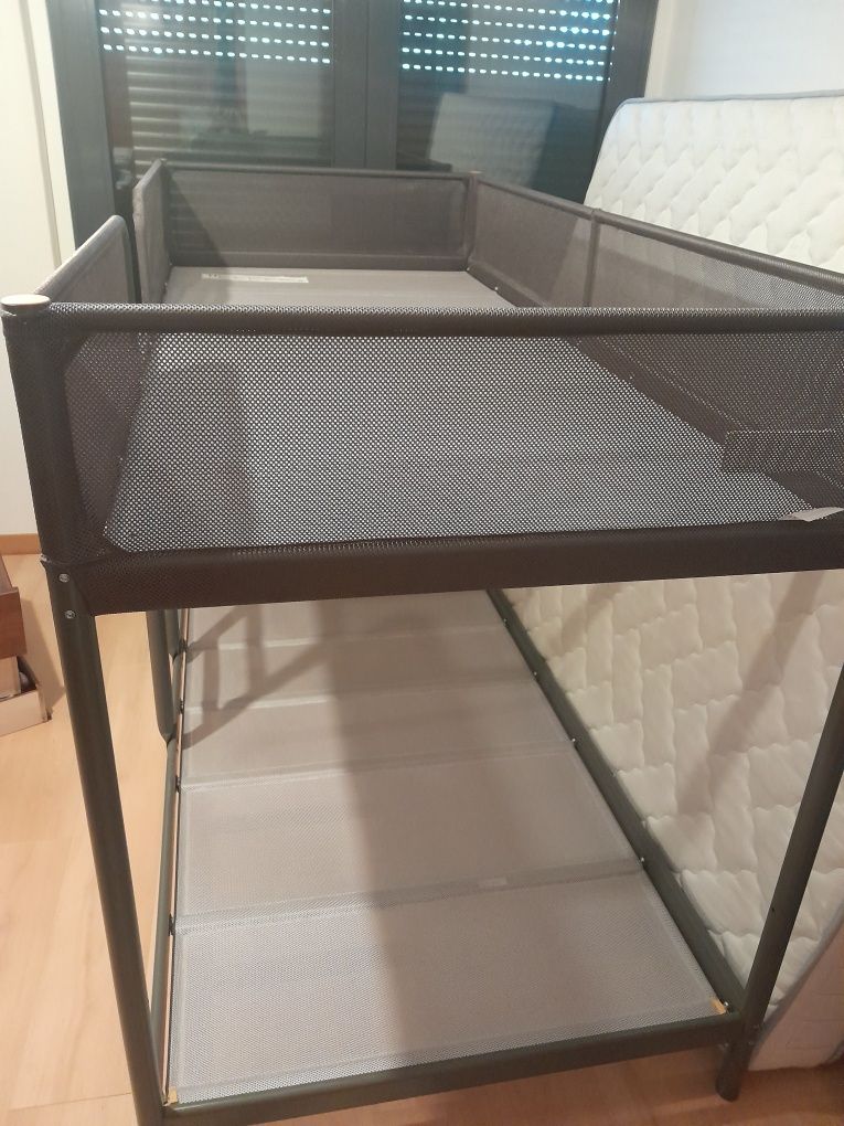 Cama dupla beliche
