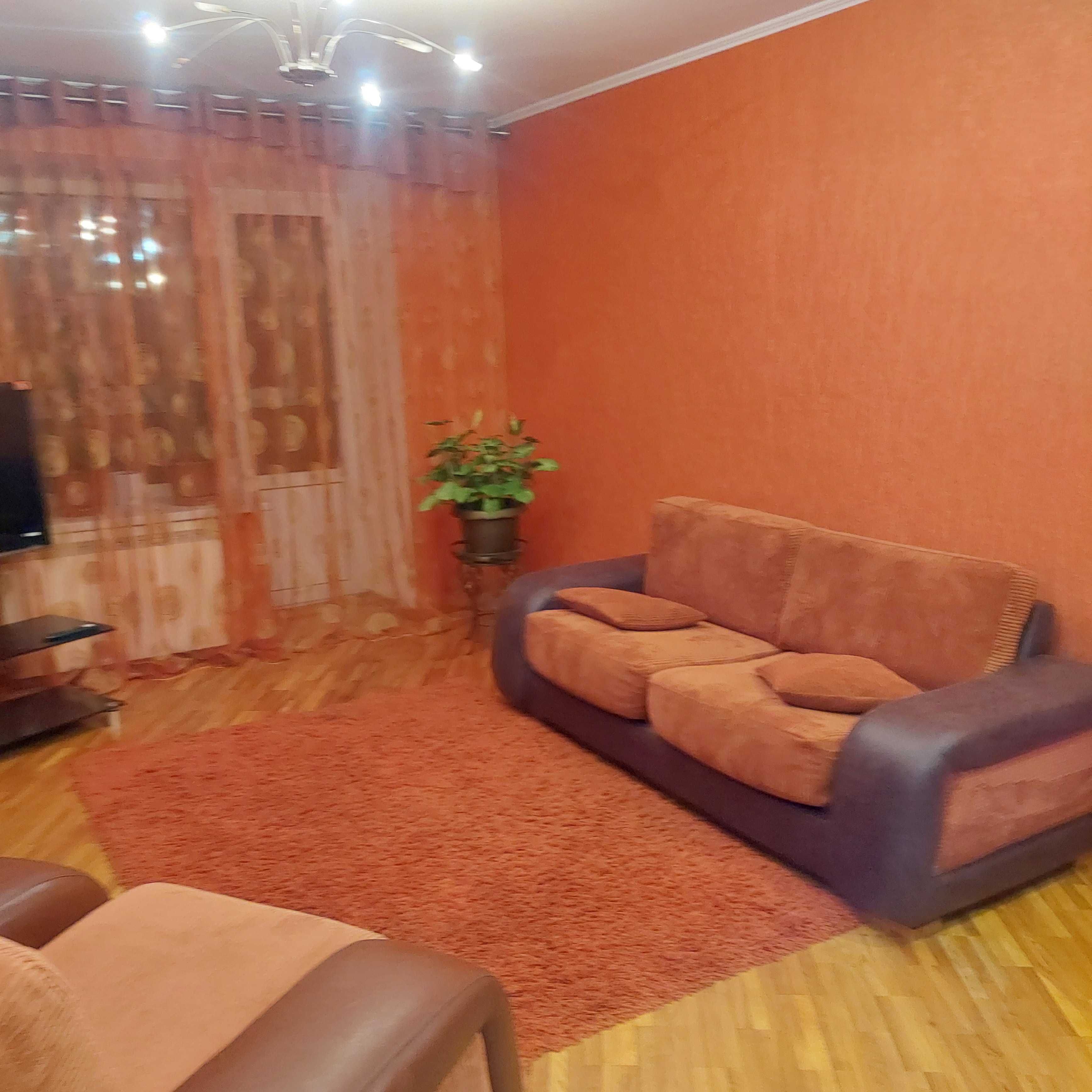 Оренда квартири подобово. Район СНАУ, фото відповідають дійсності