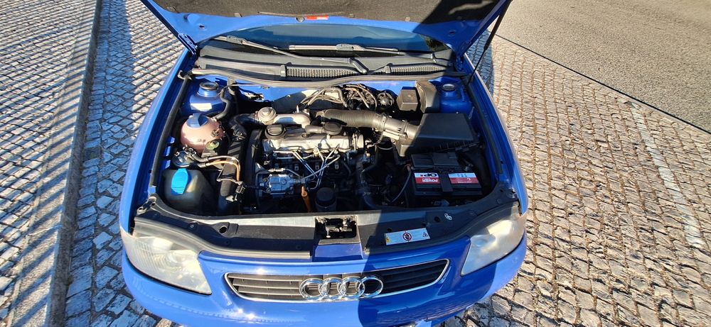 Audi A3 1.9 tdi azul