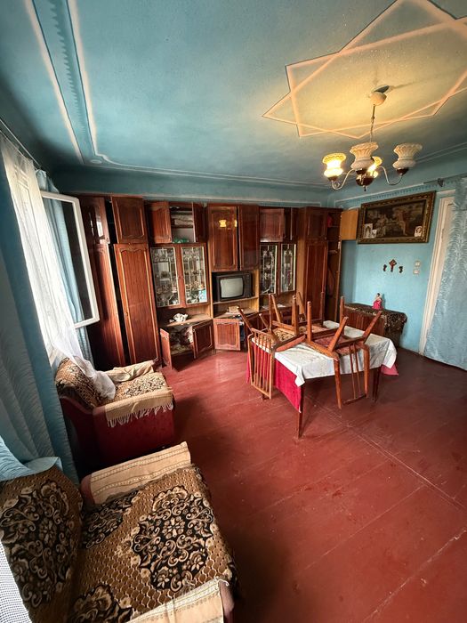 Продаж будинку + земельна ділянка в м. Снятині