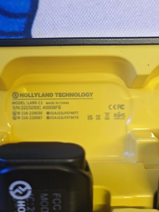 Hollyland LARK C1 микрофон