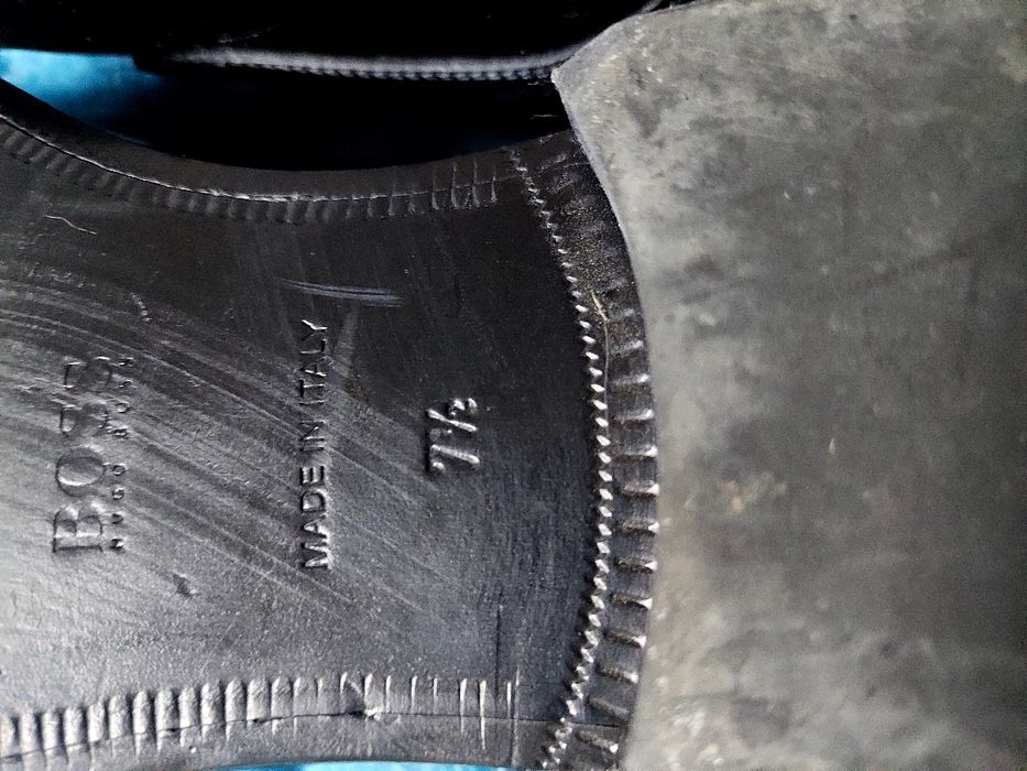 Vende Sapatos Hugo Boss