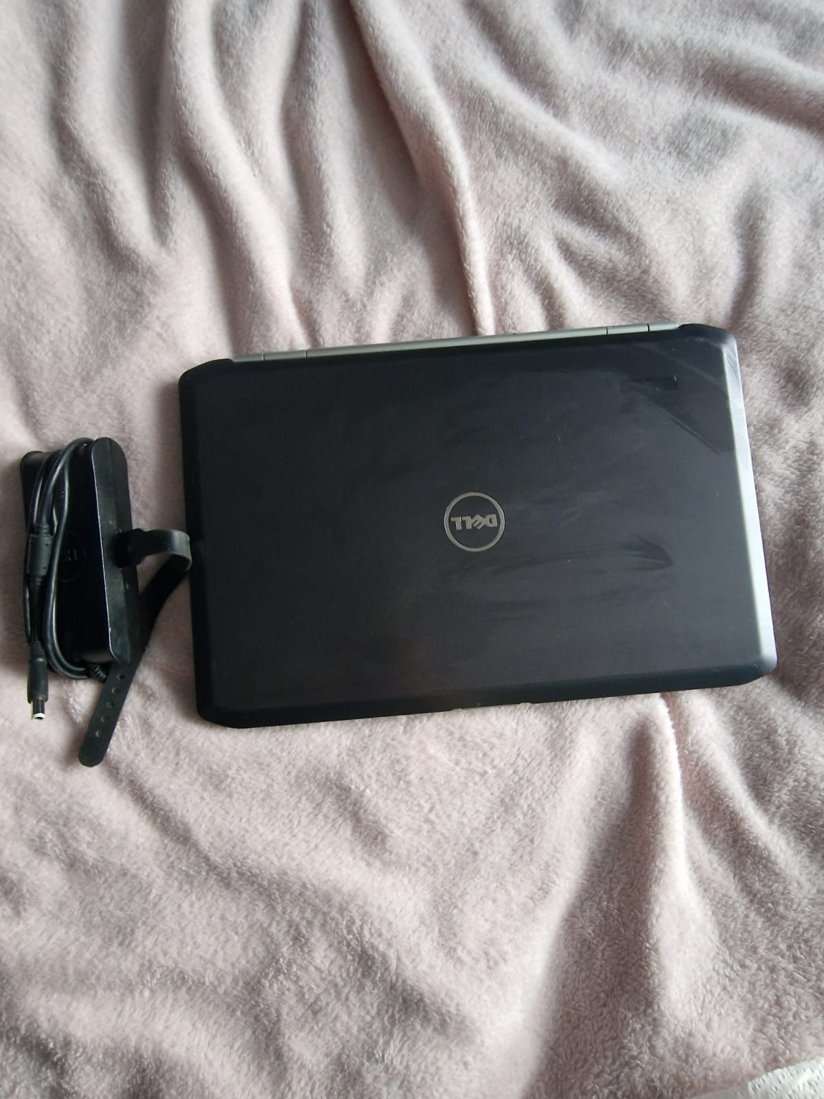 Laptop l Dell Latitude E5520