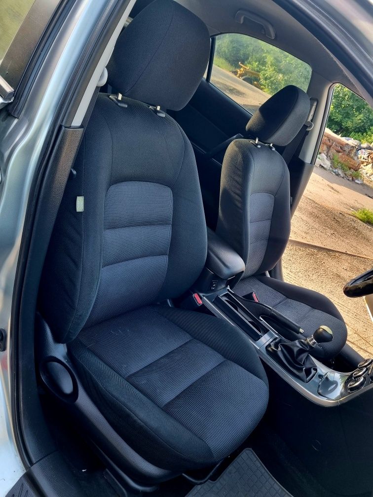 Mazda 6 2005, 1.8 бензин, гарний стан