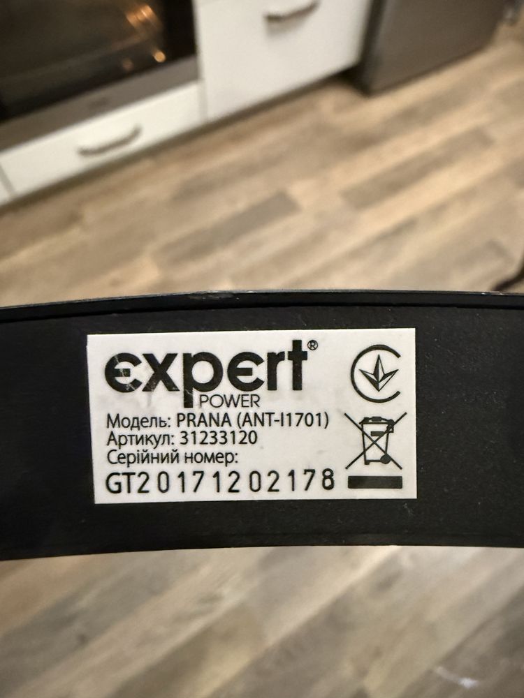 Продам антену expert для телевизора