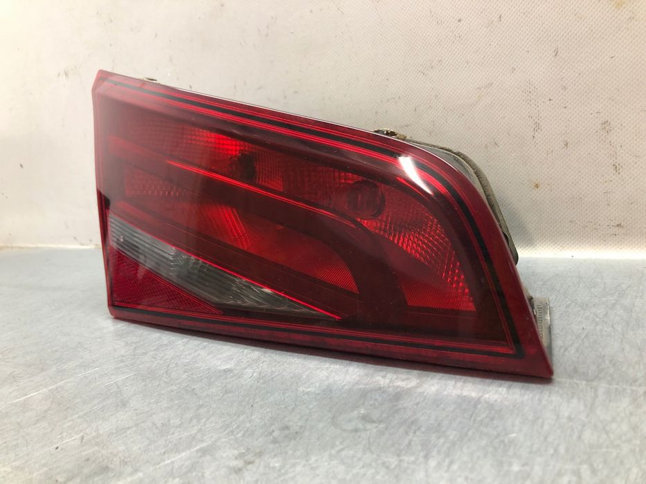 Lampa Lewa Tylna A3 8V Sportback 8V4945093